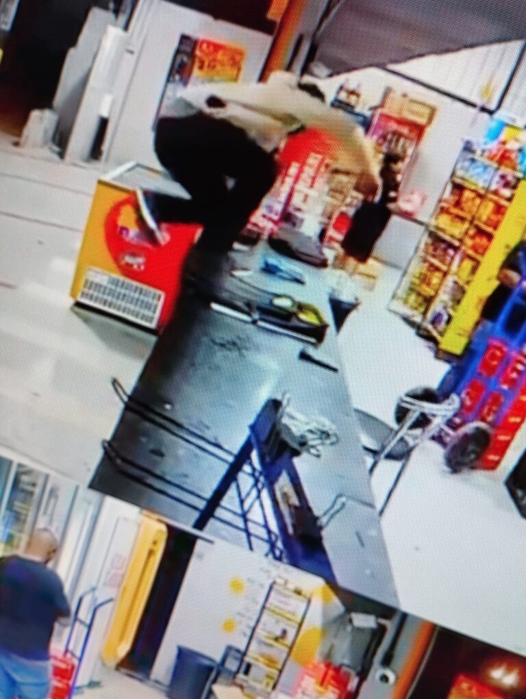 WhatsApp Image 2025-11-20 at 15.18